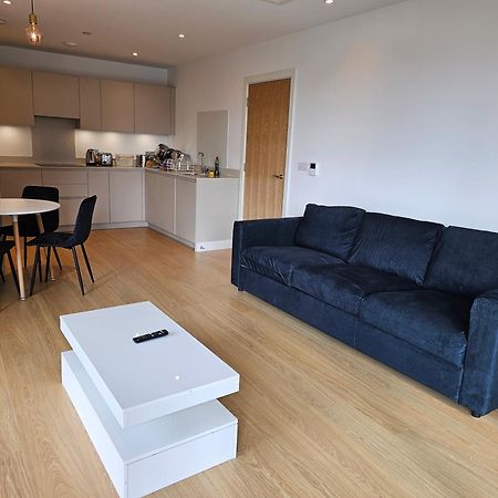 Santina Apartments Кройдон Екстер'єр фото