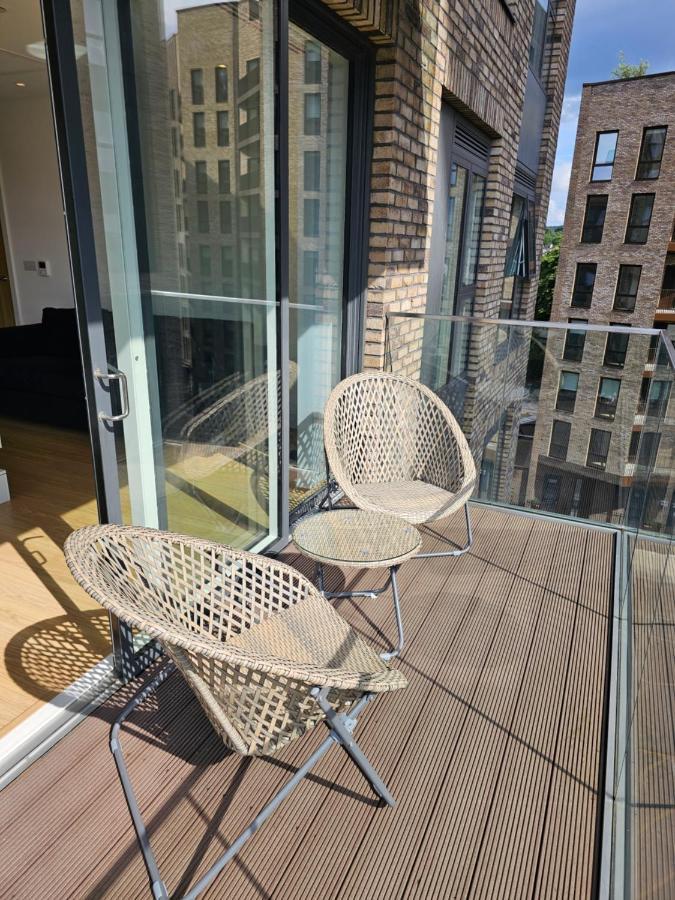 Santina Apartments Кройдон Екстер'єр фото