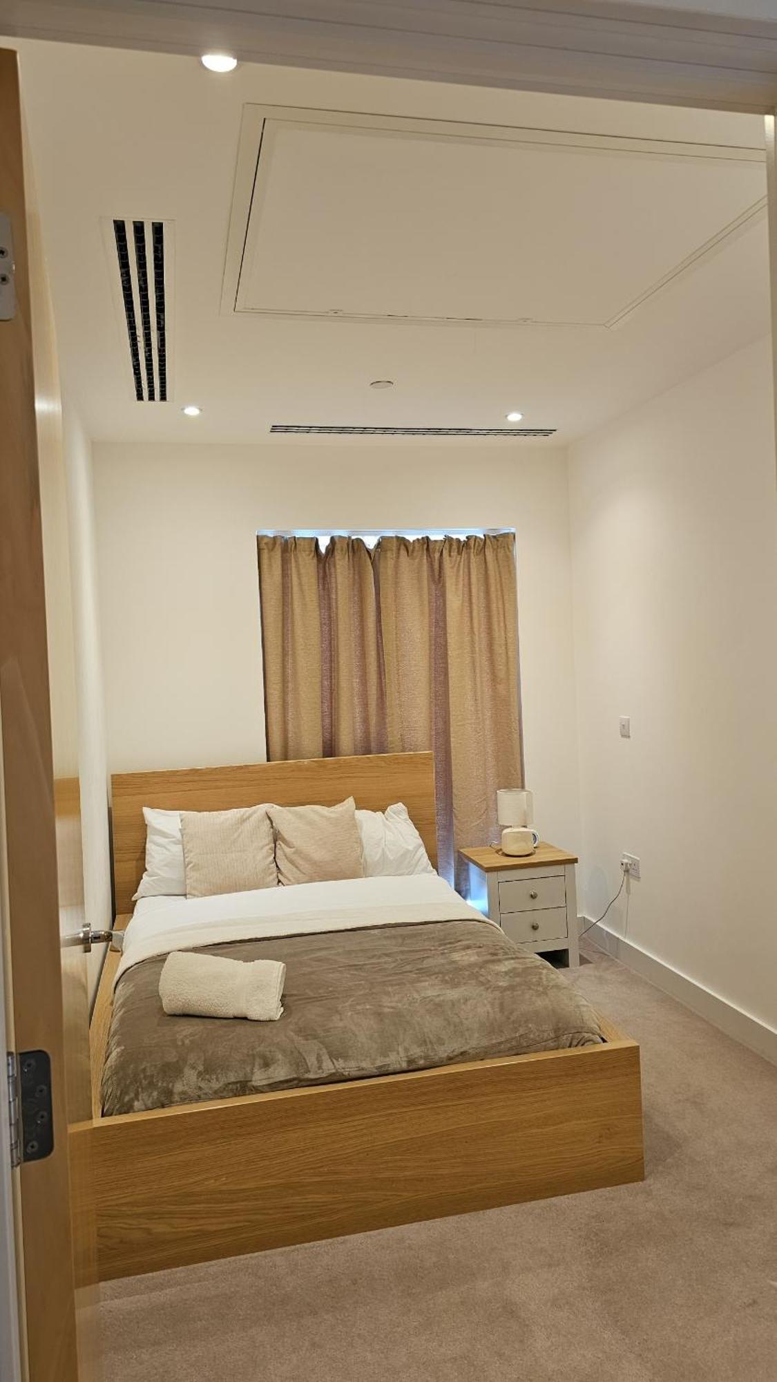 Santina Apartments Кройдон Екстер'єр фото